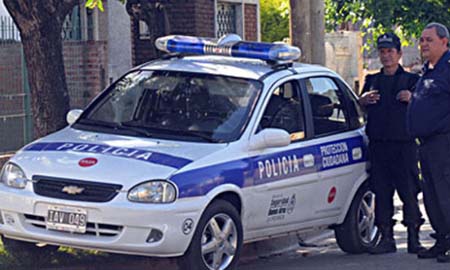 policia22 (49k image)