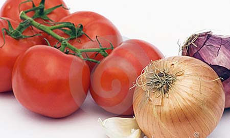 cebollas-tomates-guerra (34k image)