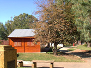 DSC00017_vista4-zoo.jpg - 24808 Bytes